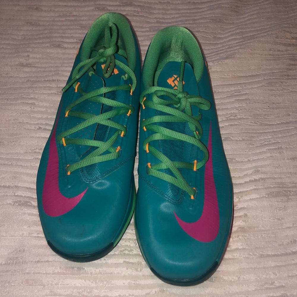 KD shoes- Nike low tops